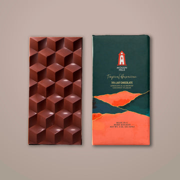 Tropical Hawaiian - Apricots, Almonds & Coconut flakes - 70% Noir Chocolate